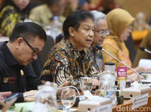 Menkes: Tambahan Asuransi Swasta Selain BPJS Kesehatan Tidak Wajib, Tapi... Menkes: Tambahan Asuransi Swasta Selain BPJS Kesehatan Tidak Wajib, Tapi...