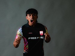 Eks Gelandang Persebaya Ripal Wahyudi Gabung Persis Solo