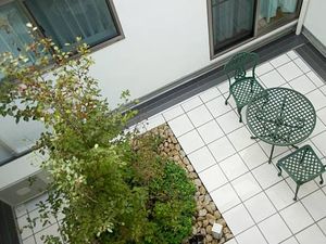 5 Warna Keramik Lantai Teras yang Bagus Sesuai Konsep Rumah 5 Warna Keramik Lantai Teras yang Bagus Sesuai Konsep Rumah