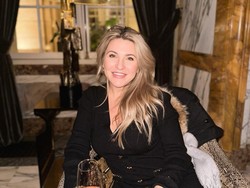 Dunia Percintaan Wanita yang Jadi Mata-mata CIA