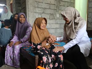 Rantang Kasih Banyuwangi Telah Sasar 3.000 Lansia Rantang Kasih Banyuwangi Telah Sasar 3.000 Lansia