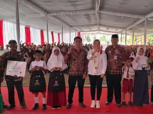 Sambang Warga Desa Krajan, Bupati Klaten Resmikan TPS 3R