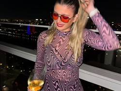 Viral Model Giveaway Tiket Copa America & Jersey Mahal Pacar yang Selingkuh