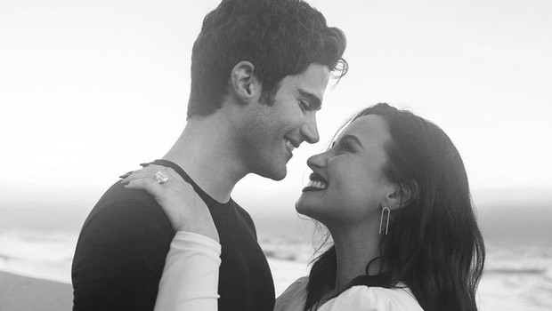 Demi Lovato dan Max Ehrich/Foto: Instagram/maxehrich