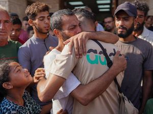 Dunia Hari Ini: Pengakuan Tahanan Palestina Setelah Dibebaskan Israel Dunia Hari Ini: Pengakuan Tahanan Palestina Setelah Dibebaskan Israel
