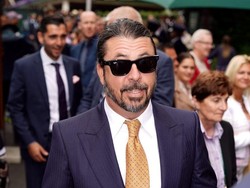 Terungkap Foto Lama Dave Grohl Bareng Bintang Porno Setelah Ngaku Selingkuh