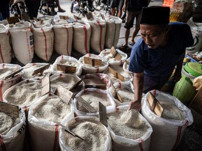 Duh, Harga Beras Eceran Naik