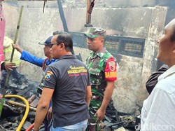 Rokok Jatuh ke Kasur hingga Membakar Rumah, Kakek di Jember Tewas