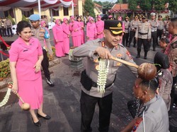 39 Personel Polres Pasuruan Mendapat Kenaikan Pangkat