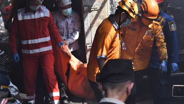 Gudang Terbakar di Jatiasih Bekasi, 5 Orang Tewas
