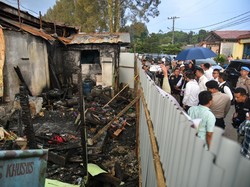 Fakta-fakta 2 Tersangka Kebakaran Rumah Wartawan Karo, Pelaku Lain Diusut