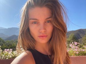 Profil Model Luna Bijl, Pacar Maarten Paes yang Satu Circle sama Gigi Hadid Profil Model Luna Bijl, Pacar Maarten Paes yang Satu Circle sama Gigi Hadid