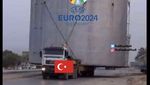 Meme Turki Libas Austria: Demiral seperti Ronaldo dan Tembok China!