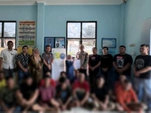 18 Orang Ditangkap Saat Pesta Narkoba di Kontrakan, 2 Ditahan-16 Rehab 18 Orang Ditangkap Saat Pesta Narkoba di Kontrakan, 2 Ditahan-16 Rehab