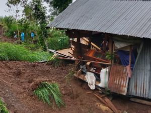 2 Rumah di Gowa Rusak Diterjang Longsor Imbas Hujan Lebat Sepekan