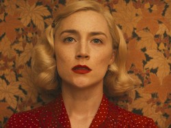 Potret Perdana Saoirse Ronan Jadi Ibu-ibu London Masa Perang Dunia II