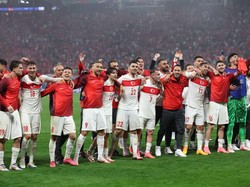 Belanda Vs Turki: Tim Oranje Vs Suporter Berisik