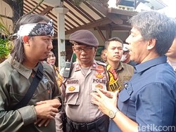 Pembelaan Ade Jigo Menolak Eksekusi Tanah Warisan Orang Tua