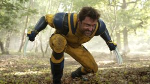 Foto Saat Wolverine Jalan-jalan