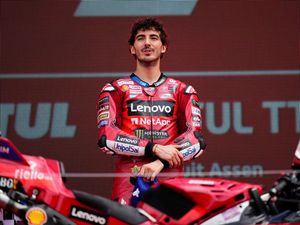 Statistik Bagnaia vs Stoner Setelah 67 Kali Balapan Bareng Ducati, Mana Lebih Baik? Statistik Bagnaia vs Stoner Setelah 67 Kali Balapan Bareng Ducati, Mana Lebih Baik?