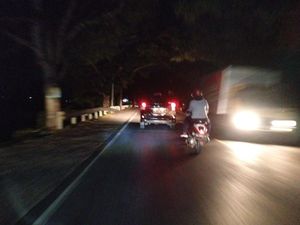 Bohlam Sering Dicuri, Dishub Lombok Barat Pasang Lampu Lagi Bohlam Sering Dicuri, Dishub Lombok Barat Pasang Lampu Lagi