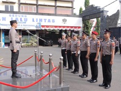 44 Anggota Polres Lamongan Dapat Kenaikan Pangkat