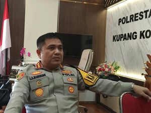Anggota Polresta Kupang Kota Diduga Terlibat Penimbunan Solar Subsidi Anggota Polresta Kupang Kota Diduga Terlibat Penimbunan Solar Subsidi