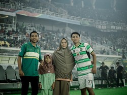 Hari Istimewa Kasim Botan Ditonton Langsung Ibunda Saat Anniversary Game