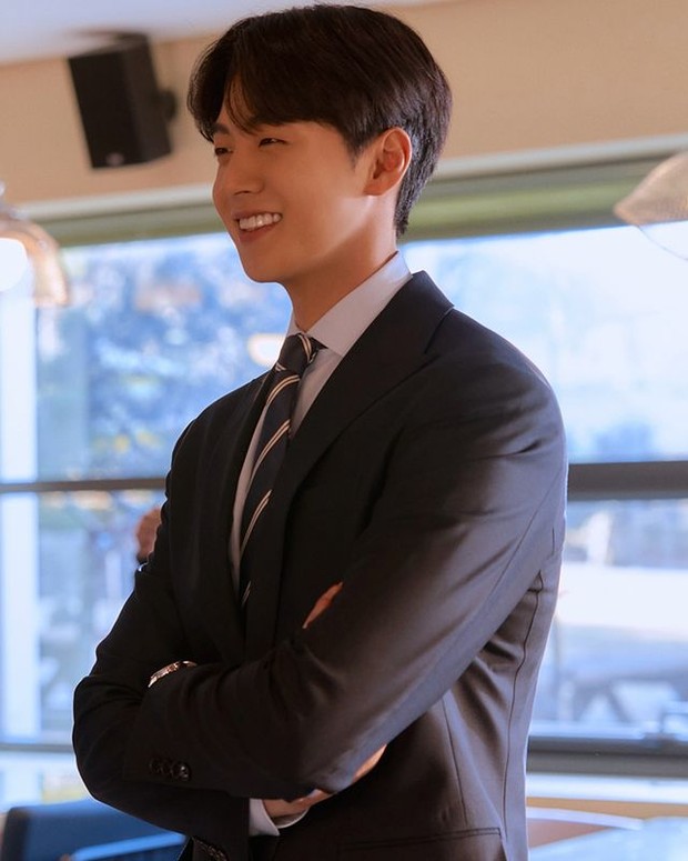 khj
