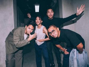 2 Jam Bareng Lomba Sihir: Merayakan Masa Lalu dan Masa Depan