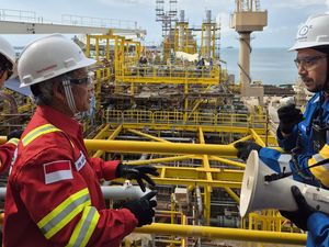 Ini Kapal Tanker yang Disulap Jadi Fasilitas Migas Terapung Ini Kapal Tanker yang Disulap Jadi Fasilitas Migas Terapung