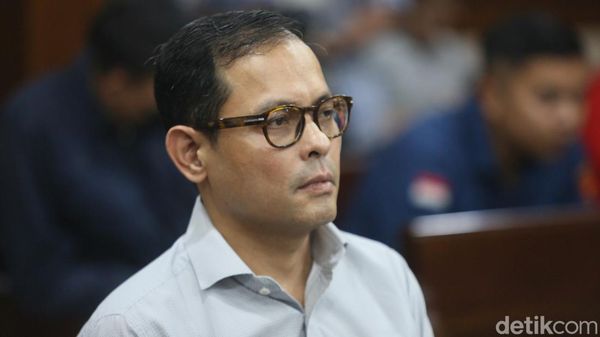 Potret Edward Divonis 5 Tahun Penjara di Kasus Korupsi BTS