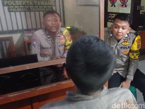 Hidup Tertekan gegara Judi Online, Pria Tasik Tiduran di Rel KA