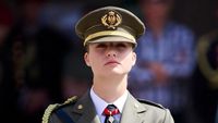 Foto Calon Ratu Spanyol Lulus dari Akademi Militer, Langkah Awal Menuju Takhta