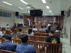 Nakhoda Kapal  MT Arman 114 Masih Hilang, Pembacaan Vonis Kembali Ditunda