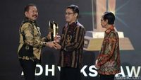 Bambang Setiawan Raih Penghargaan Jaksa Teladan dalam Integritas