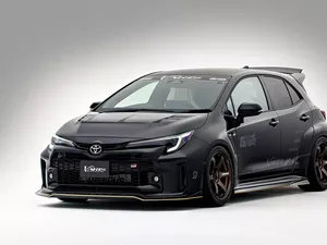 Dipermak Dikit, GR Corolla Terlihat Makin Ciamik Dipermak Dikit, GR Corolla Terlihat Makin Ciamik