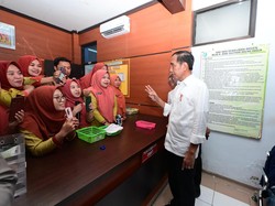 Jokowi Kunjungi RSUD Andi Sulthan Bulukumba, Tinjau Pelayanan BPJS