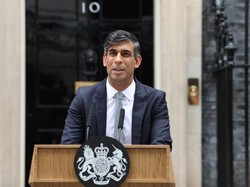 Kalah Telak di Pemilu Inggris, PM Rishi Sunak Minta Maaf
