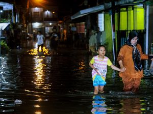 Potret Perkampungan di Rangkasbitung Terendam Banjir Potret Perkampungan di Rangkasbitung Terendam Banjir