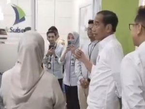 Jokowi Apresiasi Integrasi Layanan Bank Sulselbar dengan RSUD Sinjai Jokowi Apresiasi Integrasi Layanan Bank Sulselbar dengan RSUD Sinjai