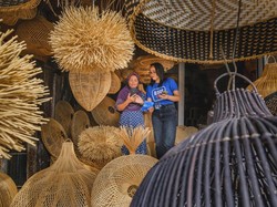 SenyuM Mobile Bantu Segmen Ultra Mikro Akses Layanan Keuangan Holding UMi