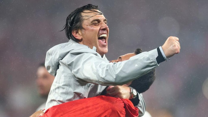 LEIPZIG, GERMANY - JULY 2: Turkey coach Vincenzo Montella celebrates at full-time during the UEFA EURO 2024 round of 16 match between Austria and Turkiye at Football Stadium Leipzig on July 2, 2024 in Leipzig, Germany. (Photo by Charlotte Wilson/Offside/Offside via Getty Images)