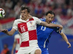 Budimir dan Jose sudah kenyang pengalaman main di LaLiga. Budimir kemas 78 gol dari 195 laga dan Jose kemas 82 gol dari 267 laga (AP)