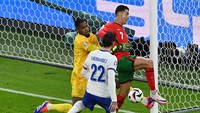 Portugal vs Perancis bertahan 0-0 sampai waktu tambahan 2x15. (Foto: Annegret Hilse/REUTERS)