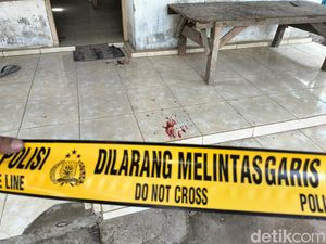 Istri di Probolinggo Dibacok Suami hingga Luka Parah pada Kepala dan Kaki Istri di Probolinggo Dibacok Suami hingga Luka Parah pada Kepala dan Kaki