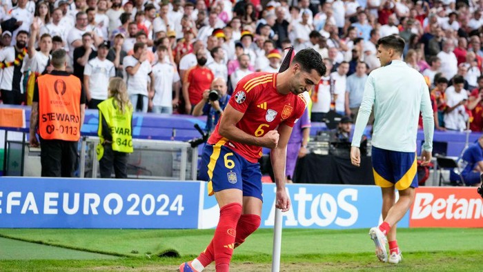 STUTTGART, GERMANY - JULY 5: Mikel Merino of Spain celebrates after scoring his teams second goal during the UEFA EURO 2024 quarter-final match between Spain and Germany at Stuttgart Arena on July 5, 2024 in Stuttgart, Germany. (Photo by Alex Gottschalk/DeFodi Images/DeFodi via Getty Images)