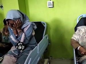 Kesaksian Penumpang Selamat Elf Terbalik Diseruduk Trailer di Tol Kebomas