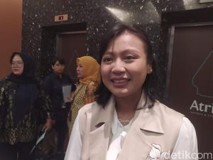 Reaksi Casytha Saat Namanya Masuk Survei Elektabilitas Cagub Jateng Reaksi Casytha Saat Namanya Masuk Survei Elektabilitas Cagub Jateng
