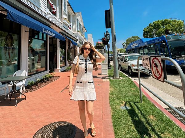 7 Foto Cathy Sharon Liburan Bareng Anak ke Amerika, Bak ABG Pakai Mini Dress